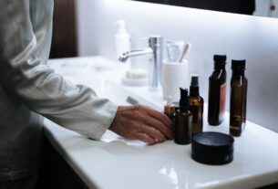 Skincare: dermatologista alerta para 5 erros comuns na rotina